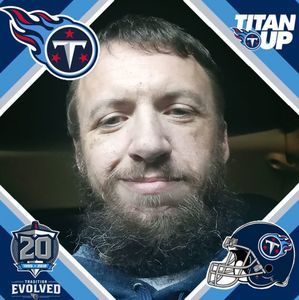 Meet your Posher, Aaron